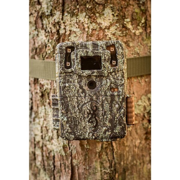 Browning 4E40 Command Ops Trail Camera 32GB - Precision Shot Firearms