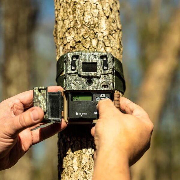Browning Command Ops Elite 40 Trail Camera Combo 40MB with 32GB SD Card and AA Batteries - Precision Shot Firearms